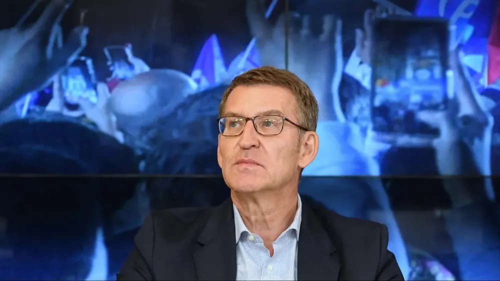 Alberto Núñez Feijóo le respondió a Sánchez.