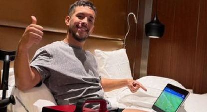Leonardo Fernández vivió a la distancia el partido de Peñarol&nbsp;