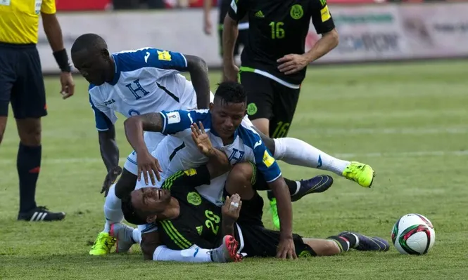Se rompió todos los ligamentos de la rodilla