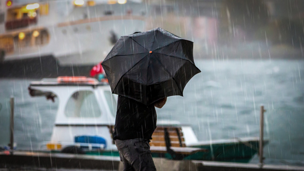 LLuvias y fuertes vientos en la costa española.
