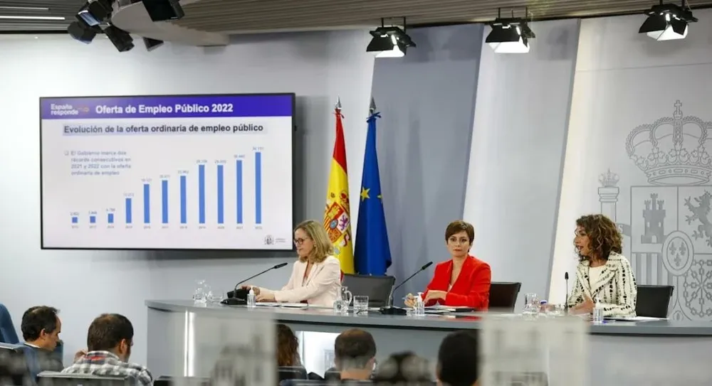 El anuncio del Gobierno estuvo a cargo de Montero.