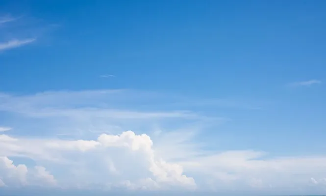 Se espera cielo claro y algo nuboso durante la mañana en todo el país