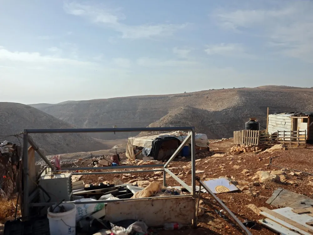 Las casas saqueadas constituyen parte de una postal del odio que se repite.