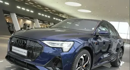 Audi Sportback S Line Plus 55