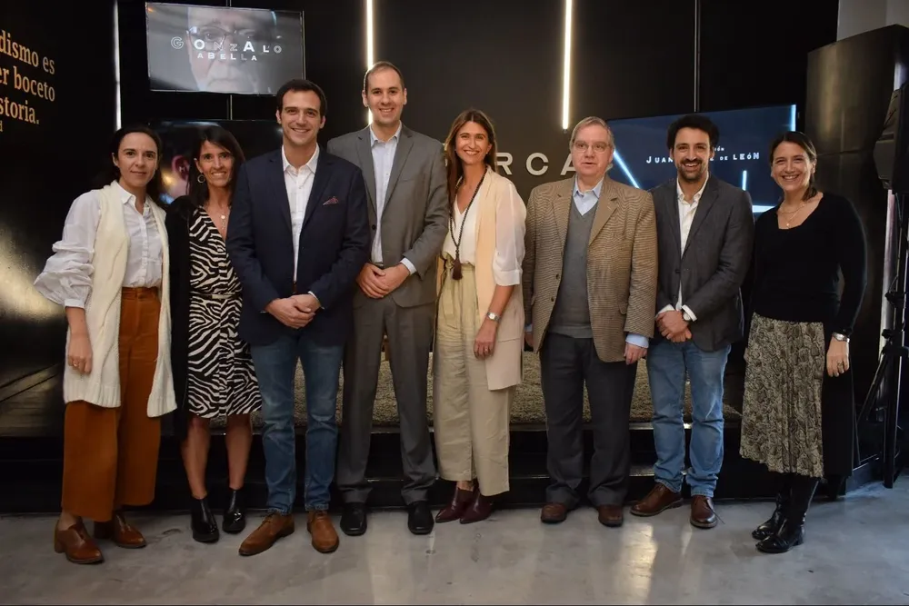 Natalia Roba, Isabel Álvarez, Facundo Pnonce de León, Gonzalo Ferreira, Ana inés Maranges, Ricardo Peirano, Juan Ponce de León y Carina Novarese