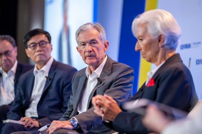 Bancos europeos expresan su "total solidaridad" con Jerome Powell tras el ataque de Donald Trump