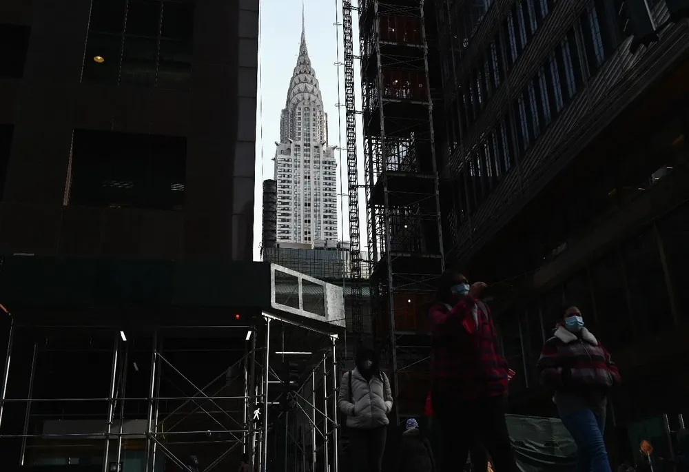 Nueva York vuelve a activarse lentamente después de ser golpeada por la pandemia