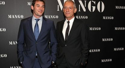 Jonathan Andic, junto a su padre, el fundador de Mango.