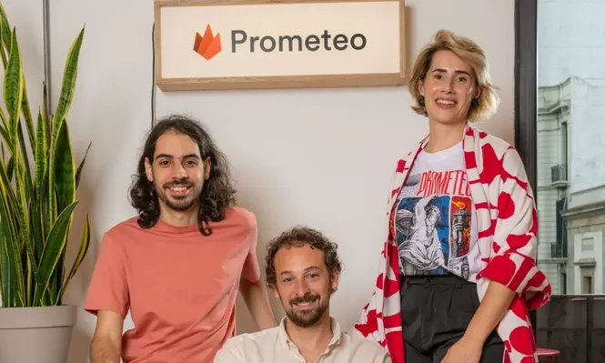 Eduardo Veiga (co fundador y CTO), Rodrigo Tumaián (co-fundador y co-CEO) y Ximena Aleman (co-fundadora y co-CEO)
