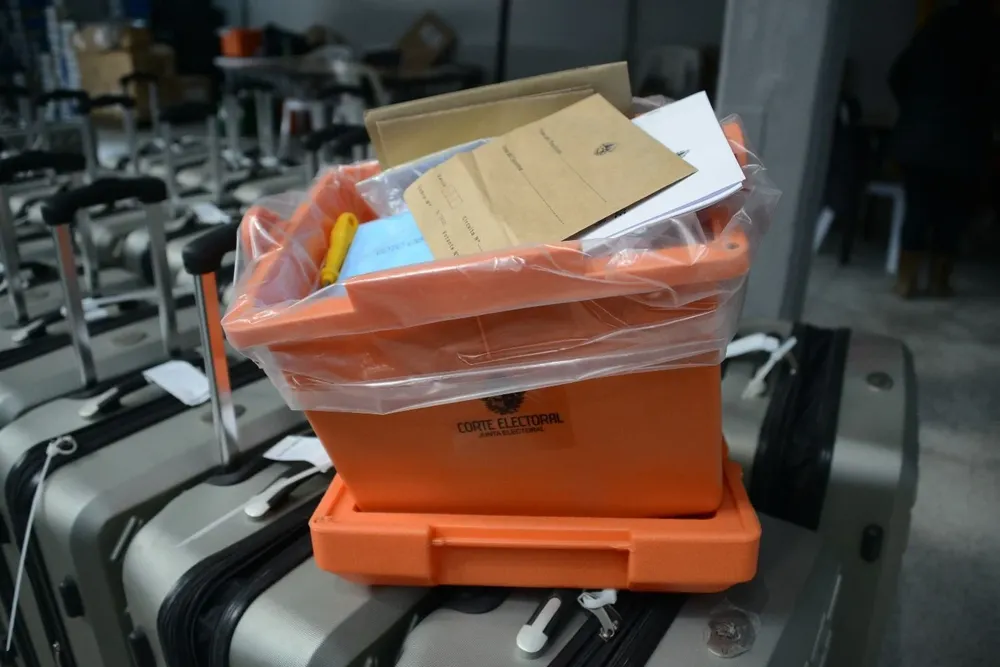 Urnas de las elecciones internas de 2019