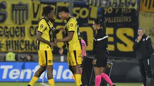 Bruno Betancor junto a Abel Hernández