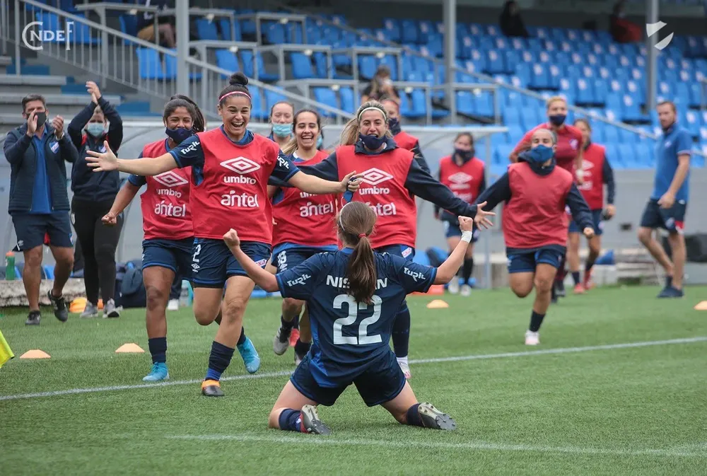 Audef busca el crecimiento del fútbol de mujeres
