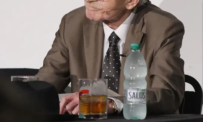 La derecha dejó de existir después de la segunda guerra mundial