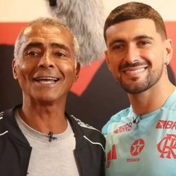 Romário y Giorgian De Arrascaeta Romário y Giorgian De Arrascaeta