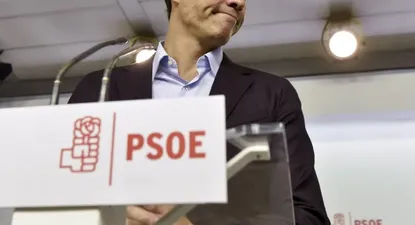 la crisis del psoe le abre las puertas a rajoy para gobernar