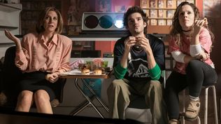 Cochinas está disponible en el catálogo de Amazon Prime Video.