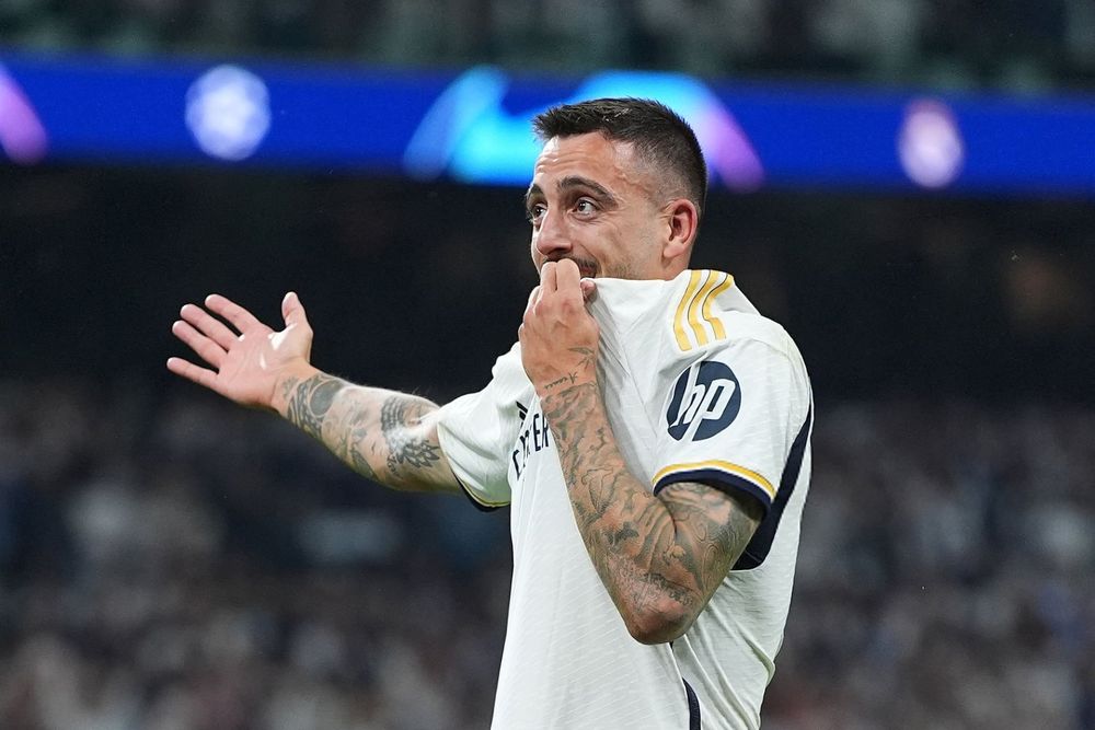 Joselu en rueda de prensa.