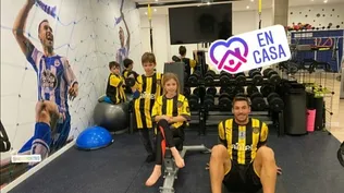 Xisco se entrena en su tierra rodeado de sus seres queridos