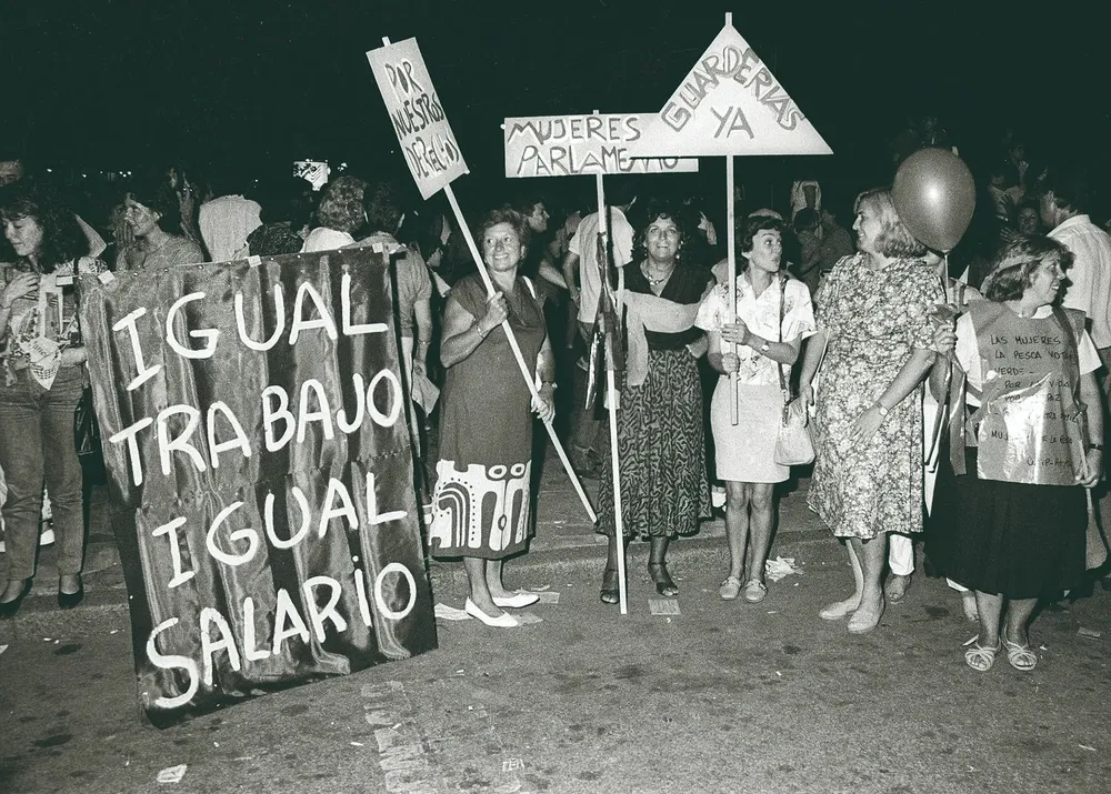 Día Internacional de la Mujer 8 de marzo de 1985