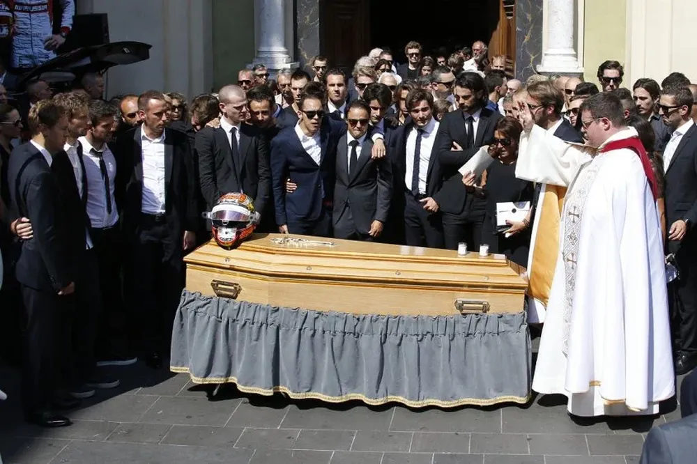 El funeral de Jules Bianchi