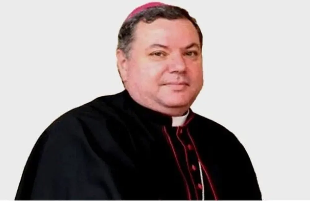 Monseñor Luciano Russo.