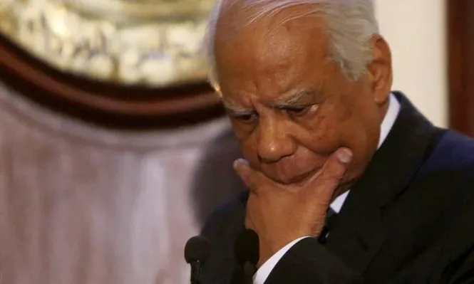 Renuncia sorpresiva del gobierno de Egipto