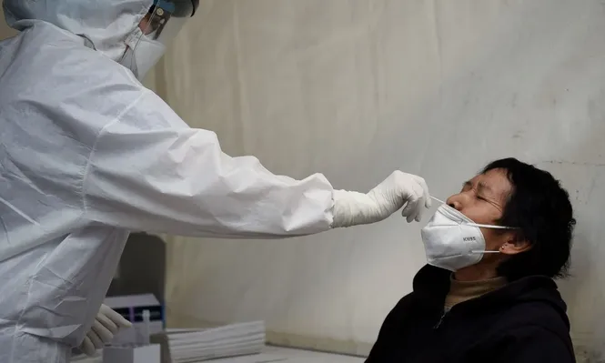 Las vacunas no significan cero covid: la OMS alertó por alza del virus