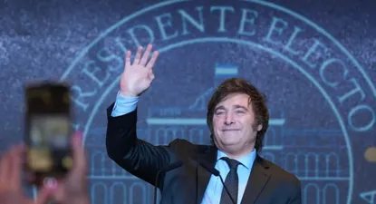 Premian a Milei en España y viajaría a Madrid en junio.