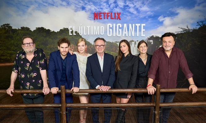 El último gigante, la nueva película de Marcos Carnevale con Oscar Martínez, ya está en Netflix