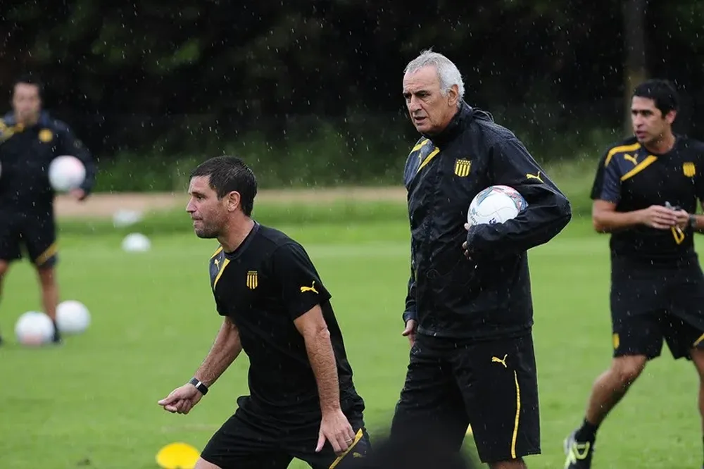 Jorge Fossati trabajó intensamente con los jugadores
