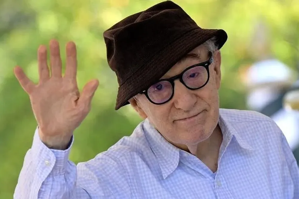 Woody Allen habló sobre el caso Rubiales.