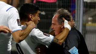 Luis Suárez y el profe Ortega