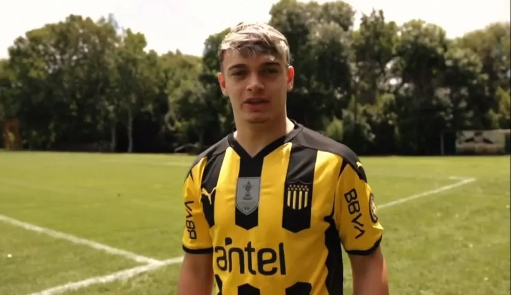 Valentín Rodríguez en el video de Peñarol por San Valentín