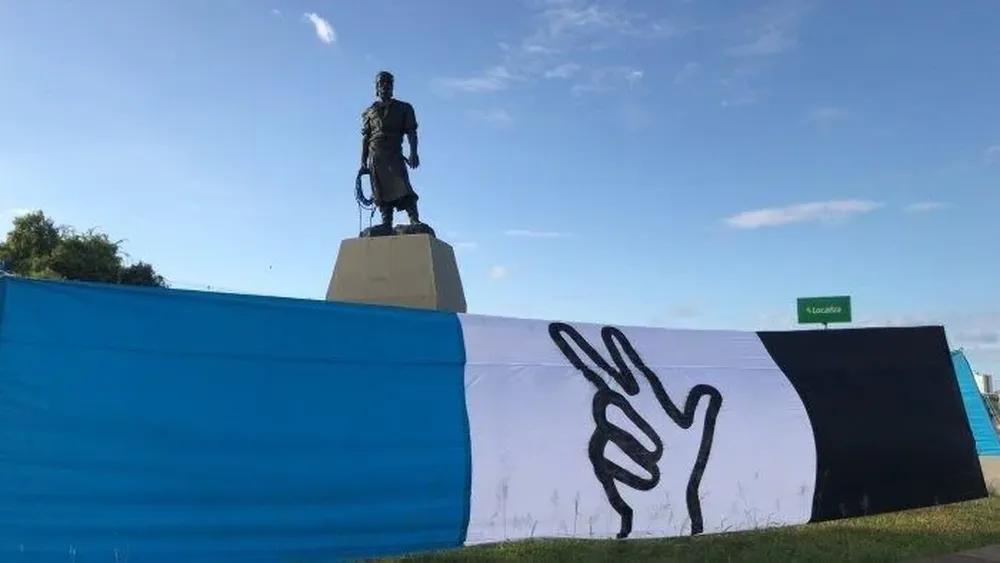 Los hinchas de Gremio esperan a Suárez