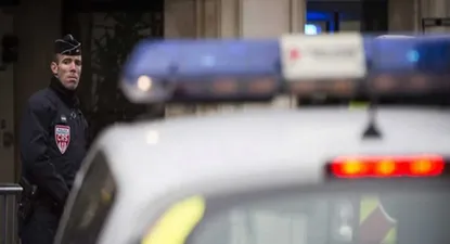 evacuan seis escuelas en paris por amenaza de bomba