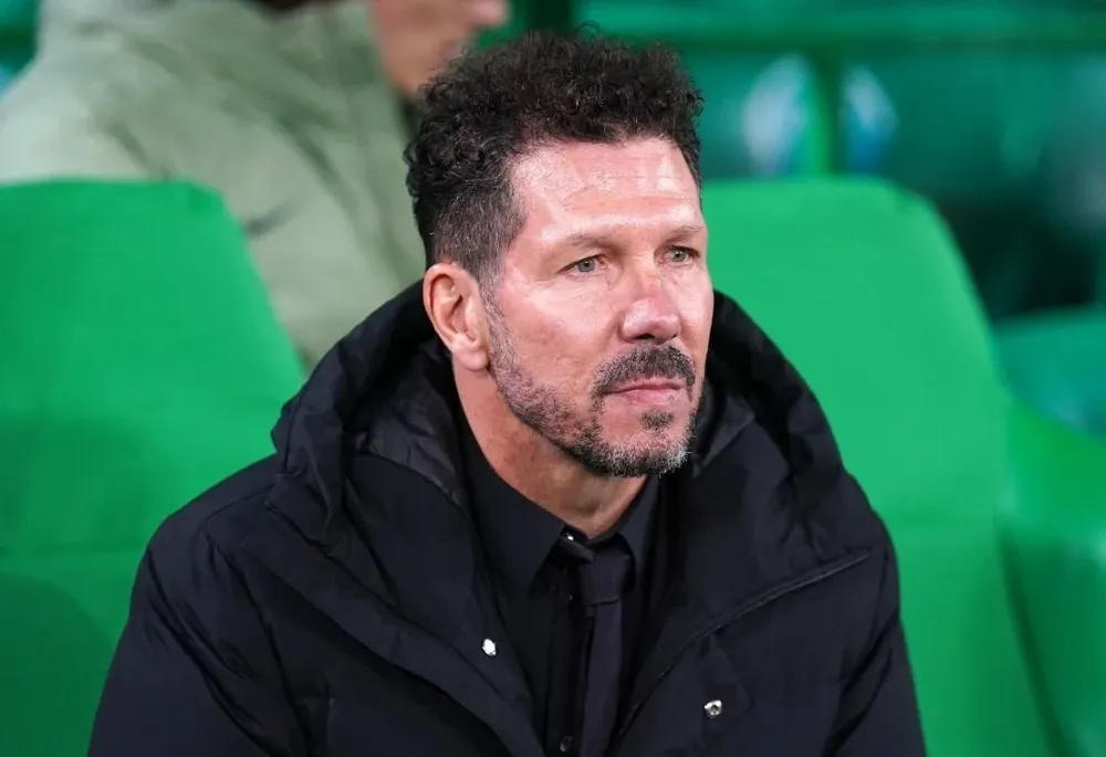 Simeone en rueda de prensa.