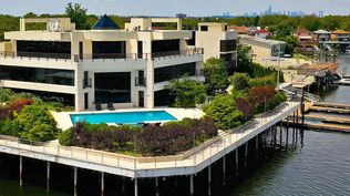 La historia de la lujosa mansión en la que se filmó la película ganadora del Oscar: perteneció a una figura cercana a Vladimir Putin y vale US$ 7 millones