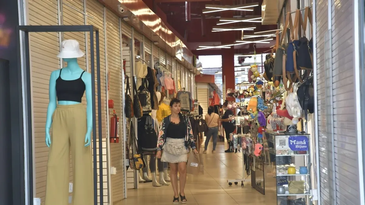 Ventas en comercio y servicios caen 1,1% en primer trimestre