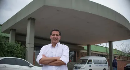 Director y gerente general del Hotel Horacio Quiroga, Julián Safi