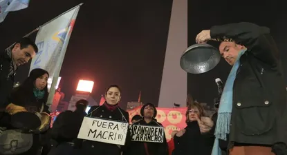 Ruidazo en Argentina, una marcha en contra de la suba de tarifas y de precios del gobierno de Macri