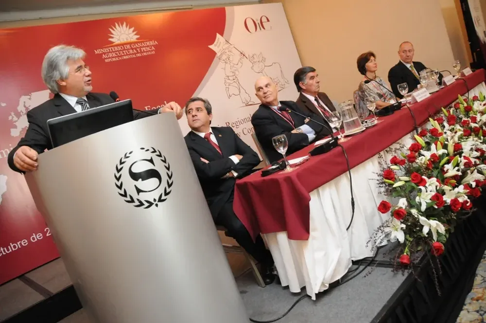 El ministro Tabaré Aguerre resaltó importancia de normas de OIE en comercio cárnico