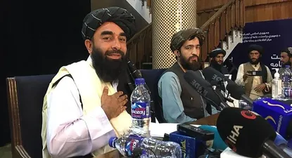 Zabihullah Mujahid es el portavoz de los talibanes.
