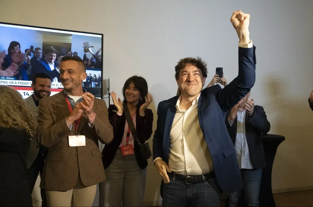 El secretario general del PSE-EE y candidato del partido a lehendakari, Eneko Andueza.