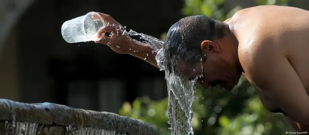 En México se registran temperaturas de hasta 45°C desde hace varias semanas, y ya hay más de cien fallecidos
