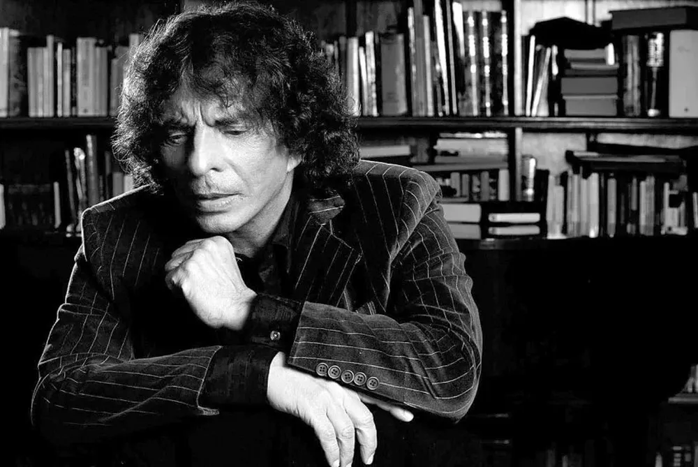 Alejandro Dolina.jpg