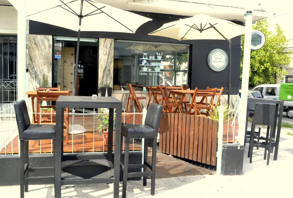 Fachada de Dulce Amor