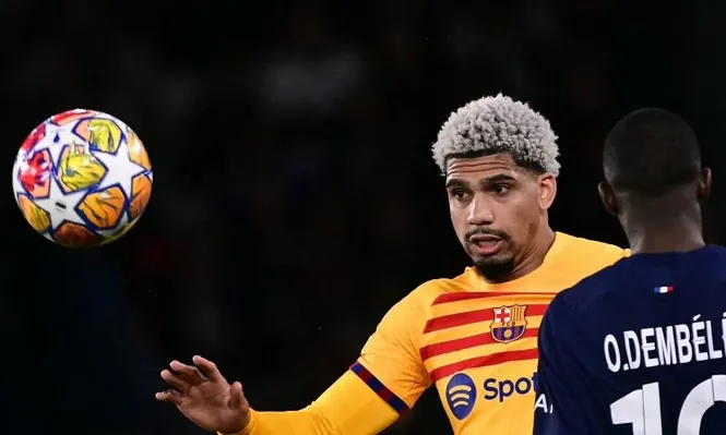 Ronald Araujo y Dembélé