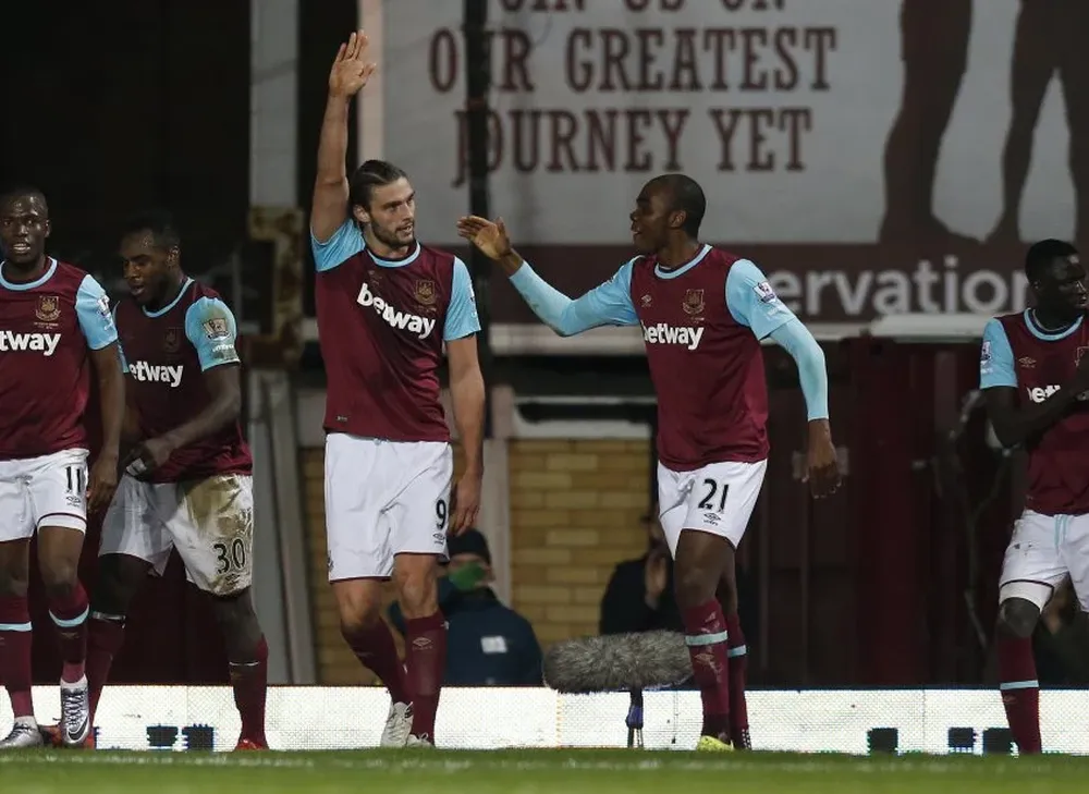Andy Carroll marcó en el triunfo de West Ham United Andy Carroll marcó en el triunfo de West Ham United
