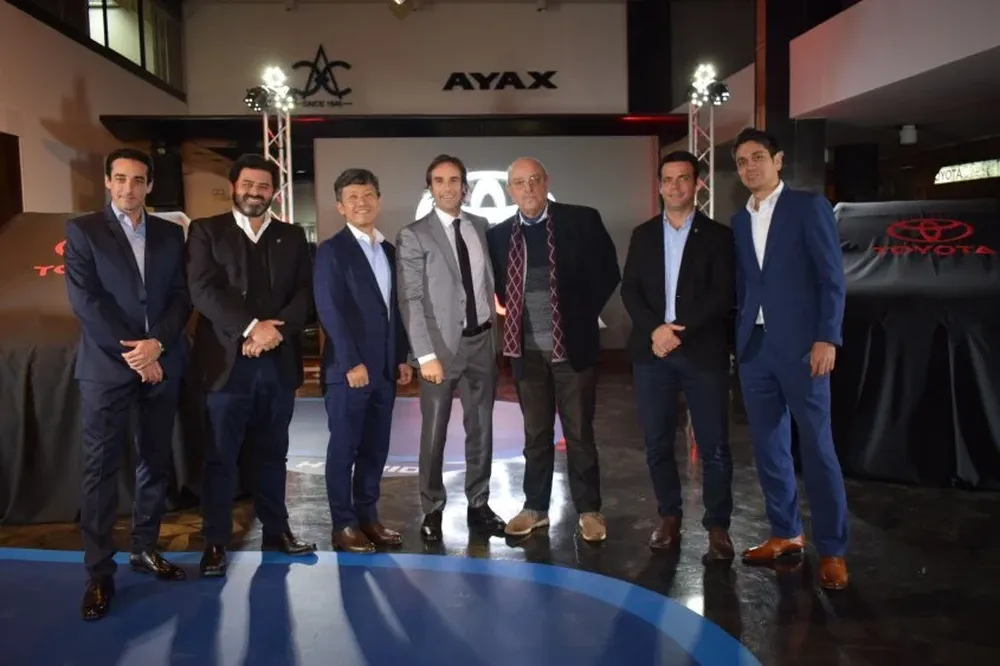 Alfonso Bosch, Roberto Etchegoinberry, Inoua San, Alejandro Curcio, Luis María Avosta, Marcelo Corrado y Emanuel Pelaes