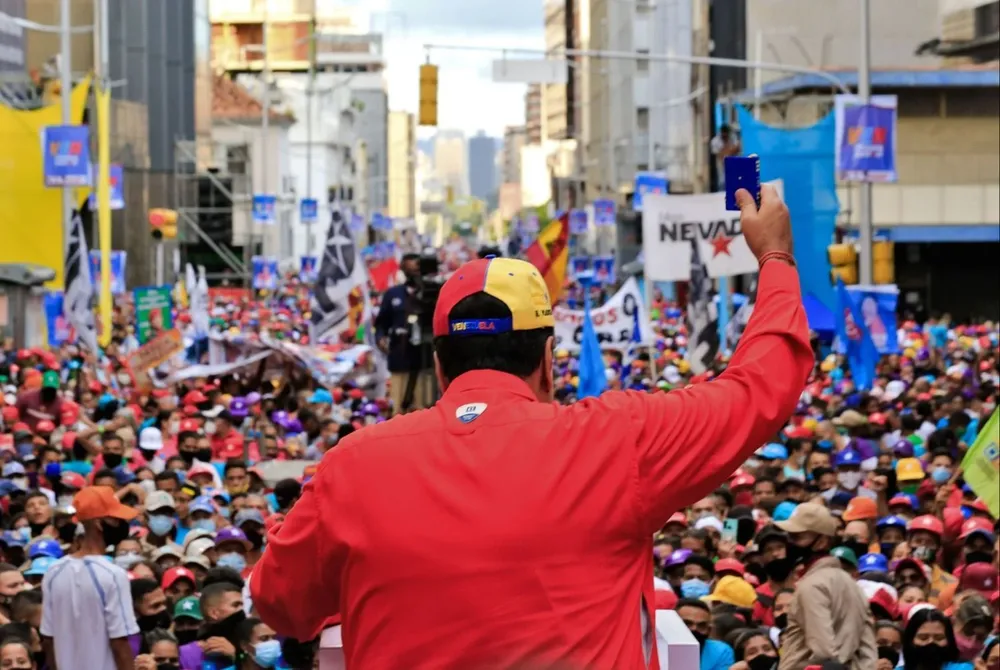 Maduro aseguró que respetará las victorias de la oposición en las regionales